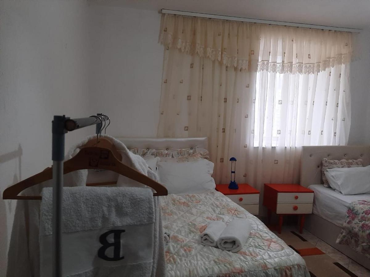 Vrenjo Guesthouse Gjirokastër Dış mekan fotoğraf
