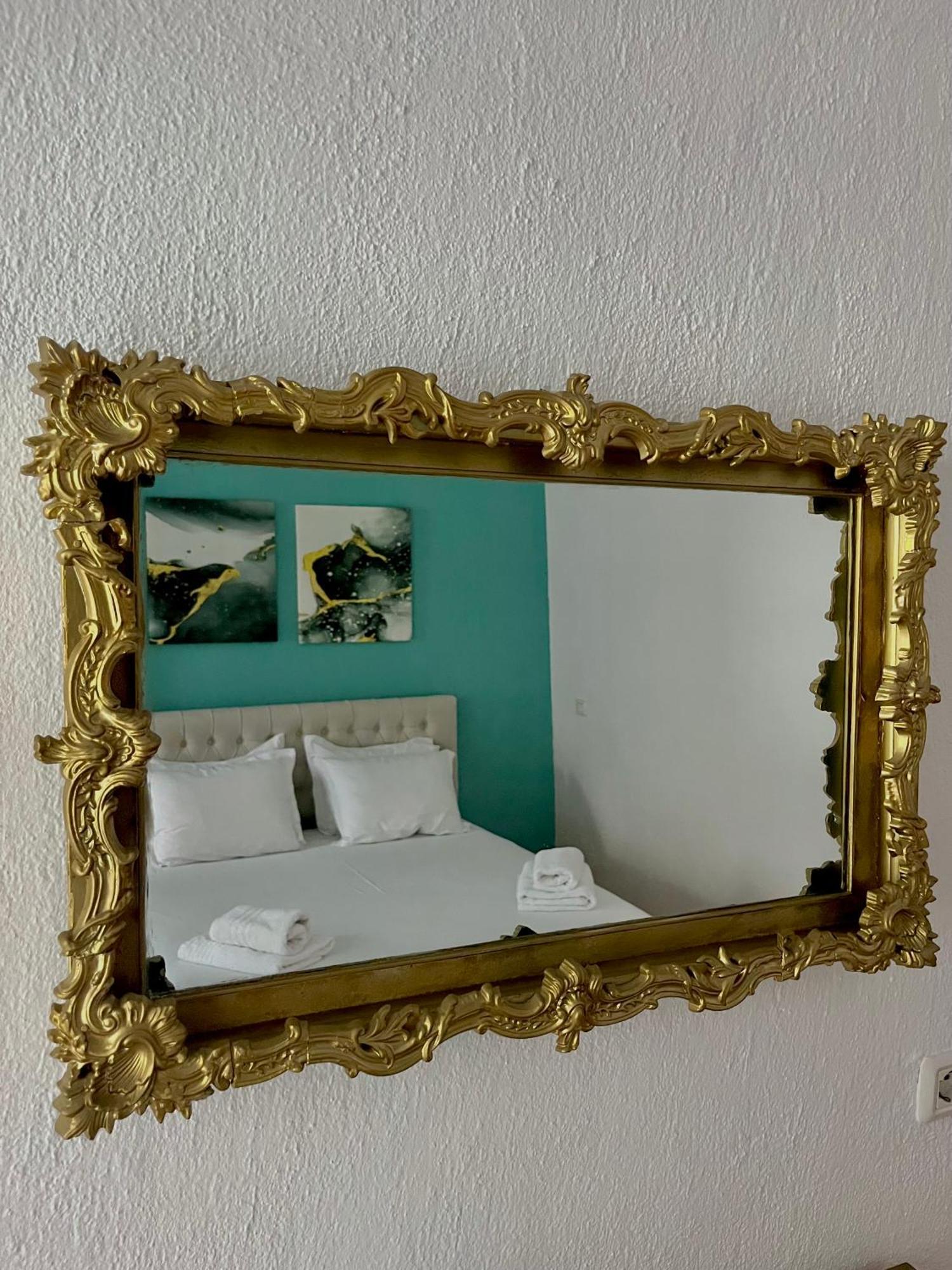 Vrenjo Guesthouse Gjirokastër Dış mekan fotoğraf